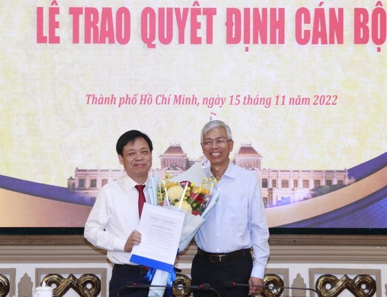 Ph&#243; Gi&#225;m đốc Sở TT-TT L&#234; Quốc Cường được bổ nhiệm Ph&#243; trưởng Ban Quản l&#253; Khu C&#244;ng nghệ cao TPHCM - Ảnh 1