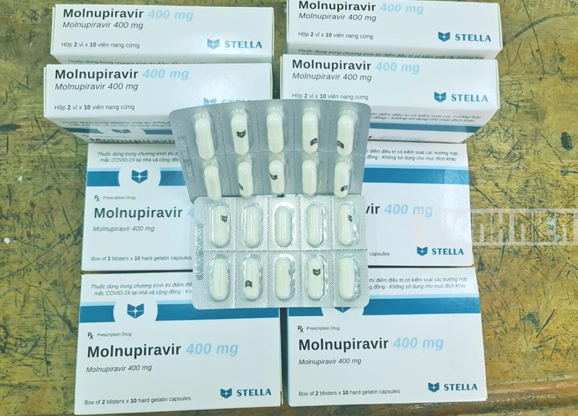 Thuốc Mulnopiravir được xem l&agrave; c&oacute; hiệu quả cho F0 điều trị tại nh&agrave;. Ảnh: DUY T&Iacute;NH.