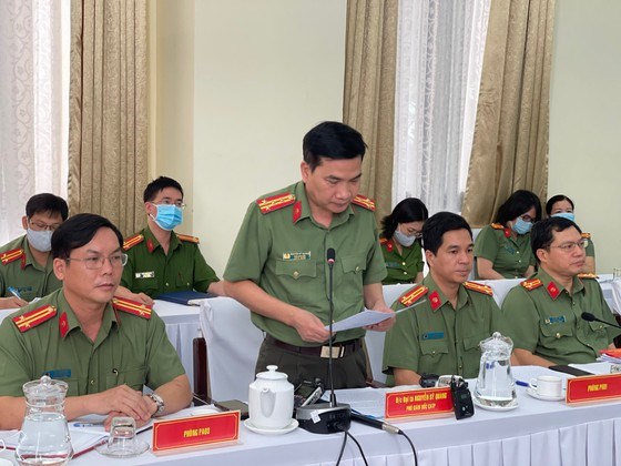Đại t&aacute; Nguyễn Sỹ Quang th&ocirc;ng tin về kết quả c&ocirc;ng t&aacute;c C&ocirc;ng an TPHCM năm 2020
