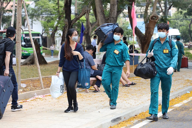 Hơn 6.300 người ho&#224;n th&#224;nh thời gian 14 ng&#224;y c&#225;ch ly ĐHQG TP. Hồ Ch&#237; Minh 