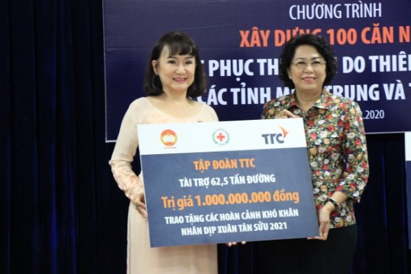 Tập đo&agrave;n TTC t&agrave;i trợ&nbsp;62,5 tấn đường trị gi&aacute; 1 tỷ đồng