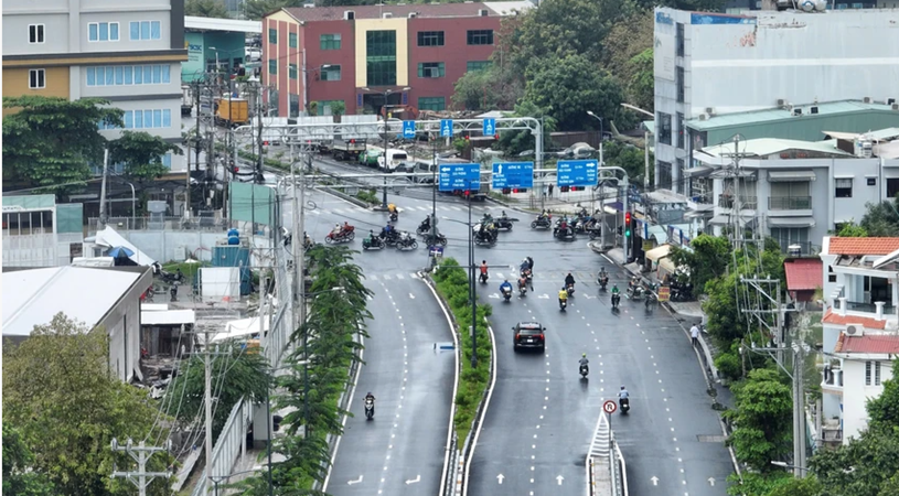 Dự án đường nối Trần Quốc Hoàn - Cộng Hòa, quận Tân Bình sẽ được thông xe vào ngày 20-4.