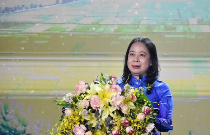 Quyền Chủ tịch nước Võ Thị Ánh Xuân phát biểu tại lễ phát động Tháng Nhân đạo Quốc gia 2024