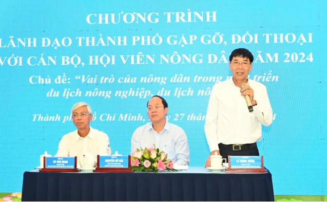 Chủ tịch Hội N&ocirc;ng d&acirc;n TPHCM L&ecirc; Minh Dũng ph&aacute;t biểu tiếp thu &yacute; kiến. Ảnh: VIỆT DŨNG