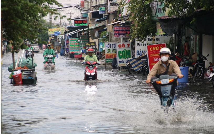 Quận Bình Tân có nhiều điểm ngập do mưa.