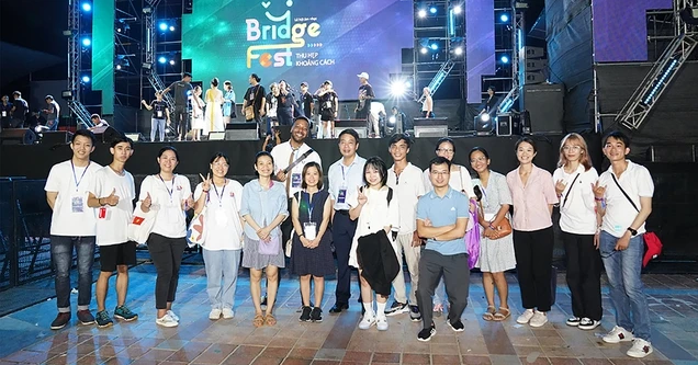 BridgeFest 2022 đ&aacute;nh dấu lần đầu ti&ecirc;n sự kiện n&agrave;y c&oacute; mặt tại Đ&agrave; Nẵng.