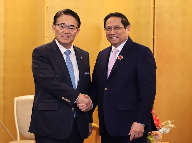 Thủ tướng Phạm Minh Ch&iacute;nh tiếp Thống đốc tỉnh Aichi Omura Hideaki.