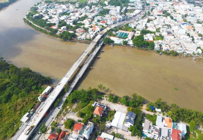 Cầu Phước Long đã cơ bản hoàn thiện. Ảnh: Anh Tú