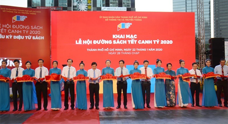 T&#236;m điều kỳ diệu từ Lễ hội Đường S&#225;ch Tết Canh T&#253; 2020