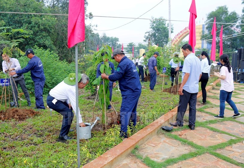 Thực hiện Tết trồng c&#226;y hiệu quả, thiết thực v&#224; đảm bảo c&#244;ng t&#225;c ph&#242;ng chống dịch