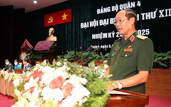 Thiếu tướng Nguyễn Văn Nam ph&aacute;t biểu chỉ đạo tại Đại hội. Ảnh: SGGP