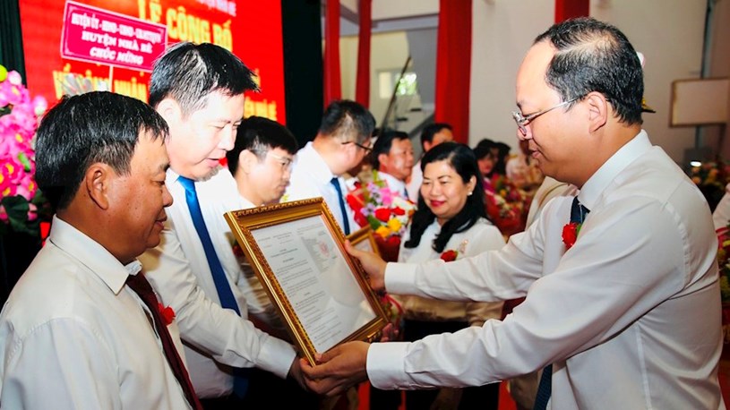 7 x&#227;, thị trấn của huyện Nh&#224; B&#232; được c&#244;ng nhận x&#227; An to&#224;n khu