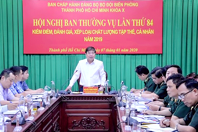 Chủ tịch UBND TPHCM Nguyễn Th&agrave;nh Phong ph&aacute;t biểu tại hội nghịĐảng ủy Bộ đội bi&ecirc;n ph&ograve;ng TP phi&ecirc;n cuối năm