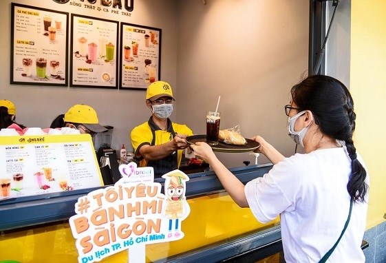 Trong m&ugrave;a dịch bệnh COVID-19, TP Hồ Ch&iacute; Minh đ&atilde; quảng b&aacute; h&igrave;nh ảnh "B&aacute;nh m&igrave; S&agrave;i G&ograve;n" th&ocirc;ng qua h&igrave;nh thức trực tuyến.&nbsp;