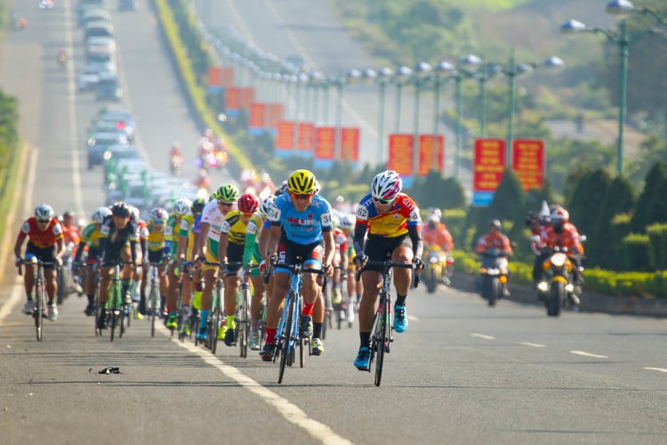 Phối hợp tổ chức đ&#243;n đo&#224;n đua xe đạp C&#250;p Truyền h&#236;nh TP. Hồ Ch&#237; Minh 2020