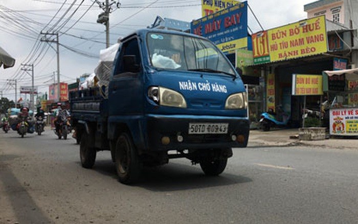 Xe 4 b&aacute;nh c&oacute; gắn động cơ đang bộc lộ nhiều bất cập ảnh hưởng đến an to&agrave;n giao th&ocirc;ng (Ảnh: Thu Hồng)