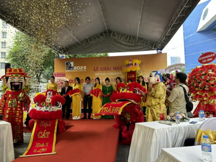 Khai mạc Hội chợ quốc tế Trang sức Việt Nam lần thứ 30